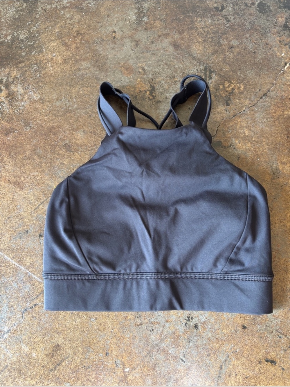 Lululemon high neck sports bra